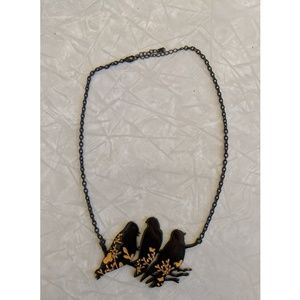 Black bird necklace